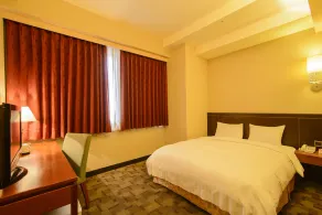 LA HOTEL- Liuhe Fusing - Chambre