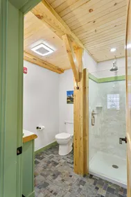 Downtown Camden Hotel - Bathroom