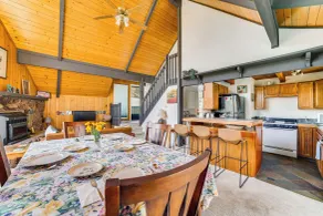 Frazier Park Cabin w/ Ping-pong Table, Near Trails - Innenbereich