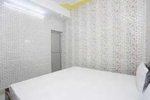 SPOT ON Hotel Doon Sabri - Room