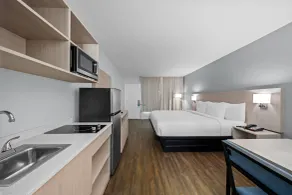 Suburban Studios Daytona Beach - Speedway - Habitación