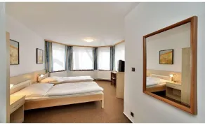 HOTEL RAJSKY - Chambre