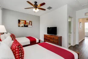 8036-133 Bright 3bd End-Unit Townhome with Balcony - Rom