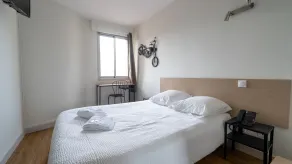 Hôtel Des Docks - Habitación