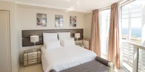 The Crystal Apartments - Room