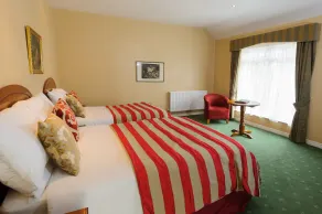 Brown Trout Golf & Country Inn - Room