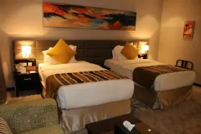 Best Plus Aurora Hotel - Camera