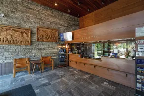 Zespół Tatry - Hotel Tatry i Budynek Turystyczny - Receção