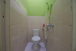 RedDoorz near Kampus UMP Purwokerto - Salle de bain
