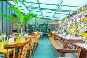 FabHotel VJR HSR - Restaurant