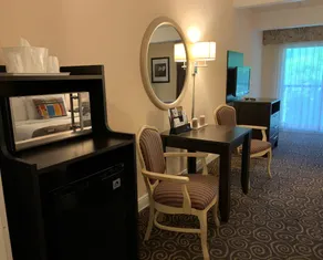 Tiki Resort - Lake George - Quarto