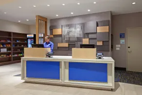 Holiday Inn Express Hotel & Suites Ventura Harbor by IHG - Réception