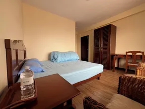 The Sparkling Turtle Backpackers Hostel - Zimmer