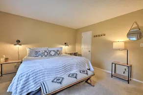 Pagosa Springs Townhome w/ Mountain Views! - Intérieur