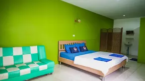 RoomQuest Amphawa Vaylasamran - Room