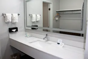Hotel Inn Santa Fe - Bathroom