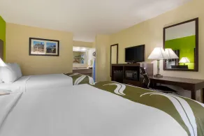 Quality Inn Cleveland North - Chambre