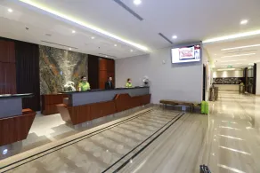 PrimeBiz Hotel Surabaya - Reception