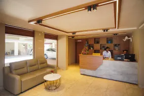 Sreepathi Prayag 11 Service Apartment - Réception