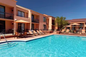 Courtyard by Marriott Columbus - Piscine