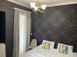 Your House In Tbilisi - Chambre