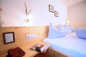 Appartamento adatto alle famiglie con sauna, giardino e terrazza - Camera