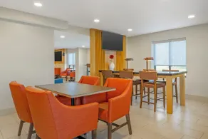 Holiday Inn Express Plattsburgh by IHG - Restaurant