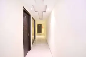 Hotel The Diamond 2 min from Zirakpur bus stand - Lobby