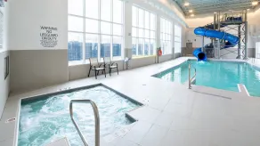 Staybridge Suites - Red Deer North by IHG - Piscina