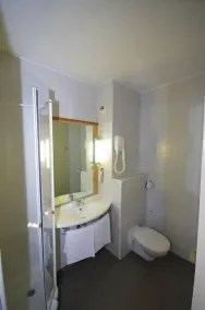 ibis Grenoble Gare - Salle de bain