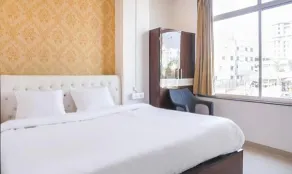 Fabhotel Nitya Executive - Room