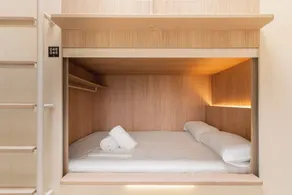 Literal Hostel - Bad