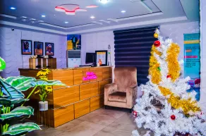 Owee Hotel Exclusive Apartments & Suites - Reception