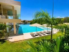 Marina view 3BR, pool, 7-min walk to beach - Vista dalla camera