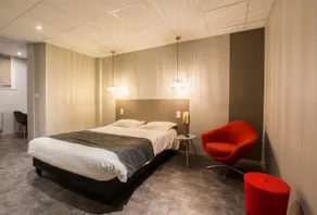 Logis Hôtel-Restaurant Le Commerce - Zimmer