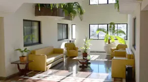 Condall Palace Hotel - Zona de estar del vestíbulo