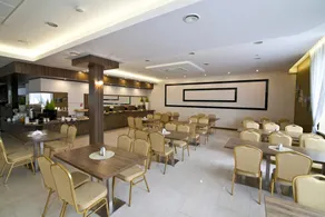 Imperiall Resort & MediSpa - Restaurant