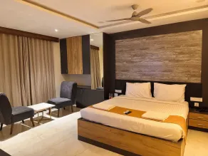 HOTEL JBS Minerva Grand - Room