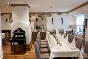 Romantik Hotel Hirschen - Restaurante