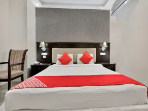 Super Hotel O Rudra Grand - Room