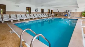 Best Western Penn-Ohio Inn & Suites - Piscine