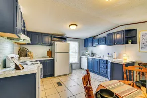 Countryside Home w/ Pond & Pasture Views in Iuka! - Interiör
