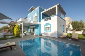 Seabreeze Villa - with Jacuzzi & heated pool - Basseng