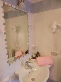 Hotel Due Spade - Salle de bain