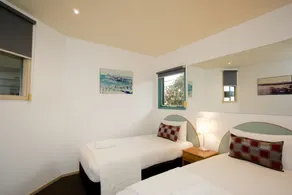 Pierview Apartments - Room