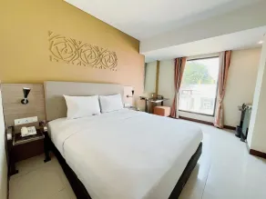 Verse Hotel Cirebon - Room