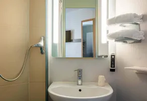 B&B HOTEL Annecy Argonay - Salle de bain