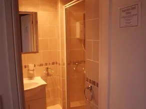 The Golden Lion Hotel - Badezimmer