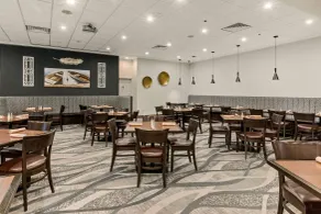 Best Western Premier Calgary Plaza Hotel & Conference Centre - Restaurant