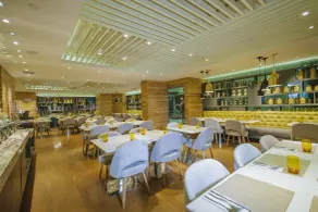 Hotel XYZ - Restaurant